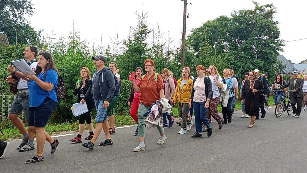 Piesza pielgrzymka na Jasną Górę z Komarówki (2)