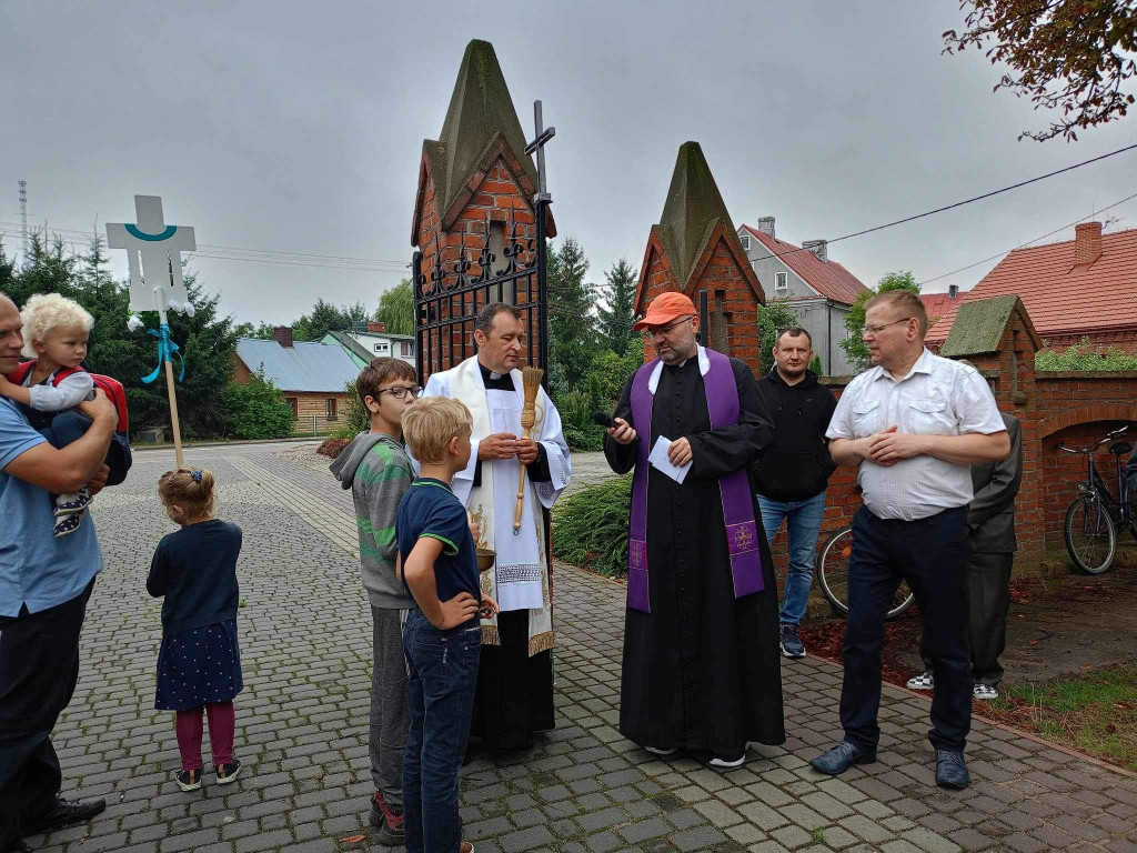 Piesza pielgrzymka na Jasną Górę z Komarówki (2)