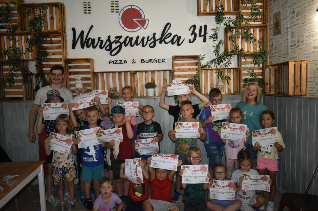 Warsztaty robienia pizzy dla dzieci z gminy Wohyń