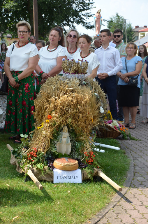 Dożynki gminno-parafialne w Ulanie-Majoracie