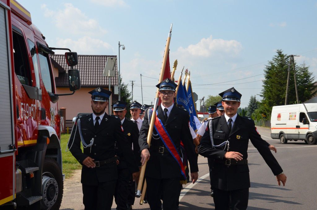 Dożynki gminno-parafialne w Ulanie-Majoracie