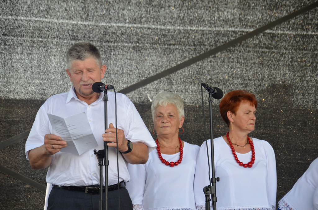 Dożynki gminno-parafialne w Ulanie-Majoracie