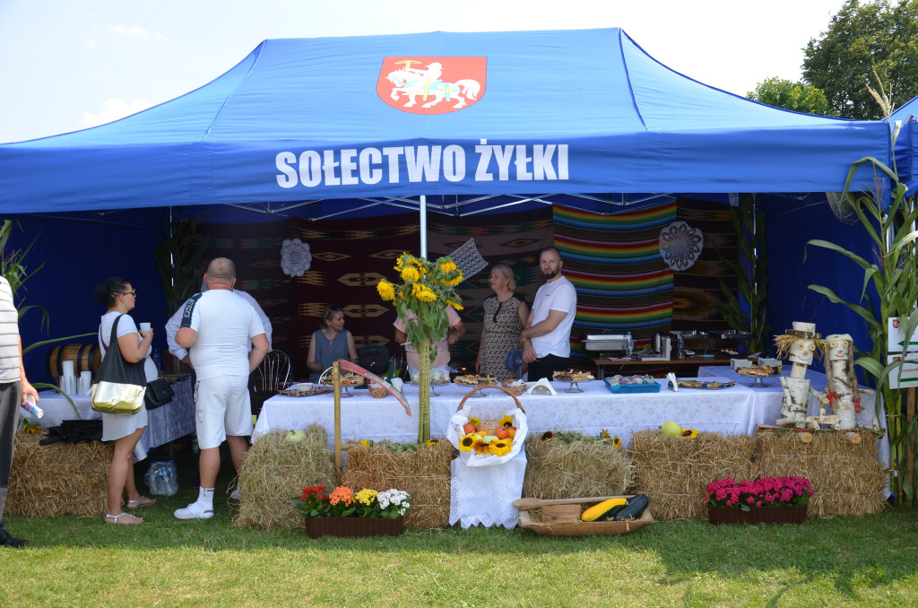 Dożynki gminno-parafialne w Ulanie-Majoracie