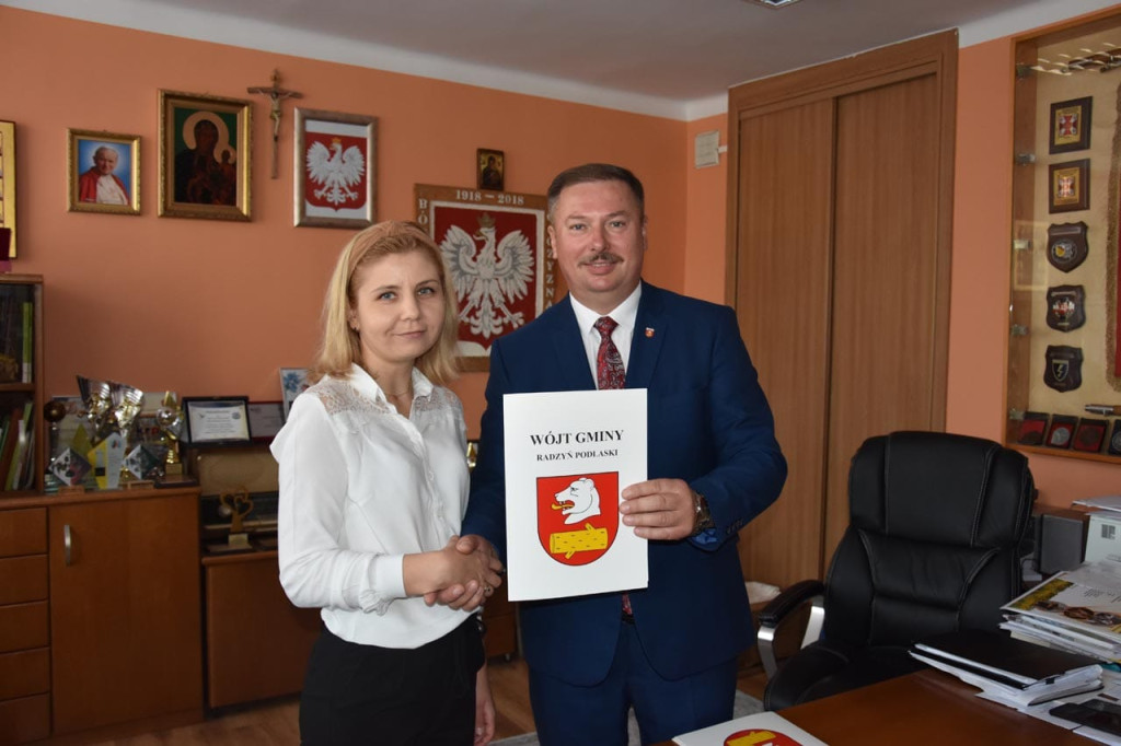 Akty mianowania nauczycieli i nominacje dyrektorów
