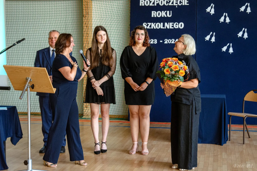 Rozpoczęcie roku szkolnego w I LO w Radzyniu