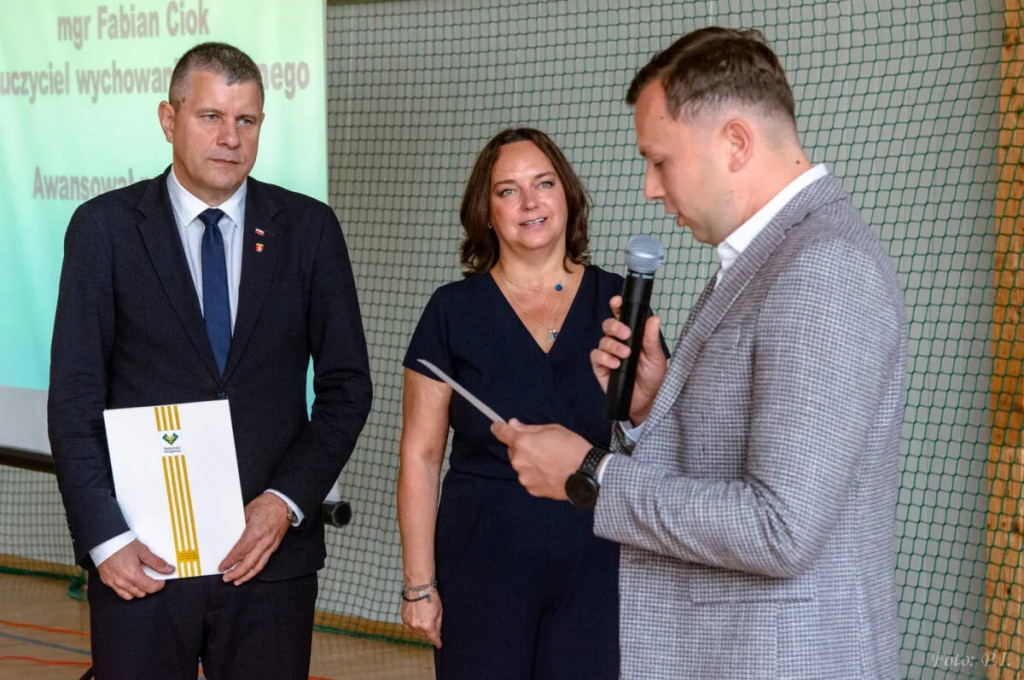 Rozpoczęcie roku szkolnego w I LO w Radzyniu