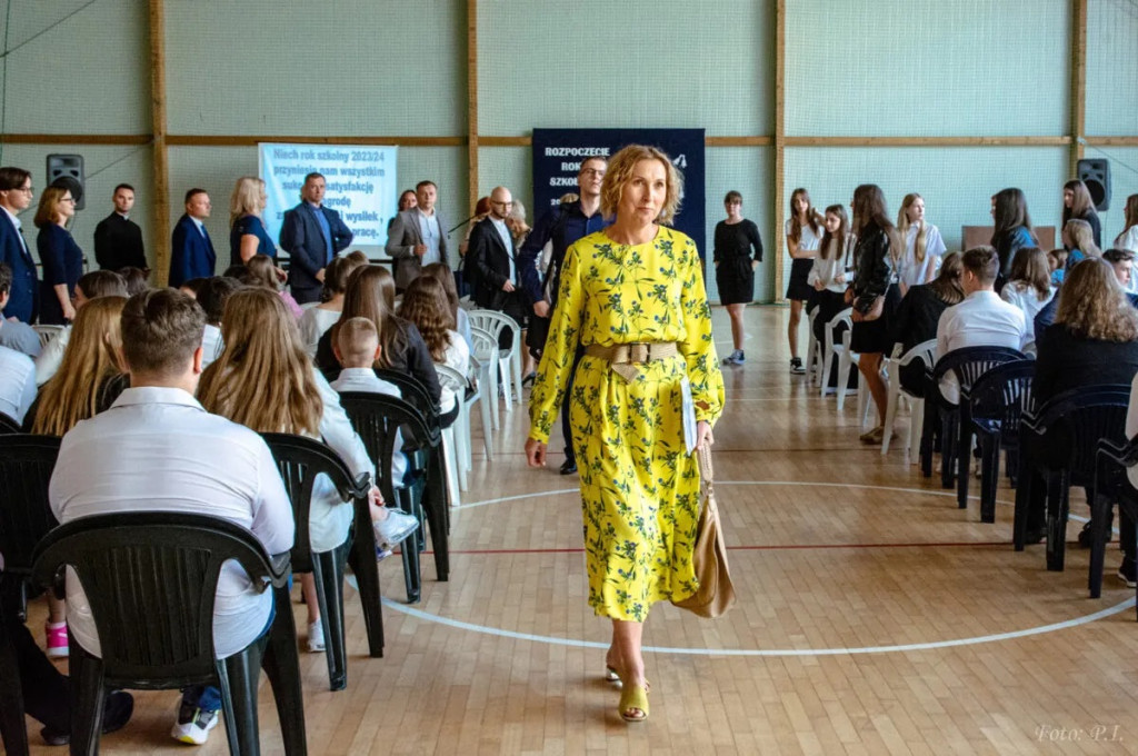 Rozpoczęcie roku szkolnego w I LO w Radzyniu