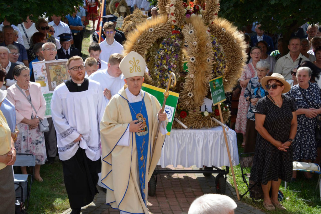 Delegacja gminy Radzyń na dożynkach diecezjalnych