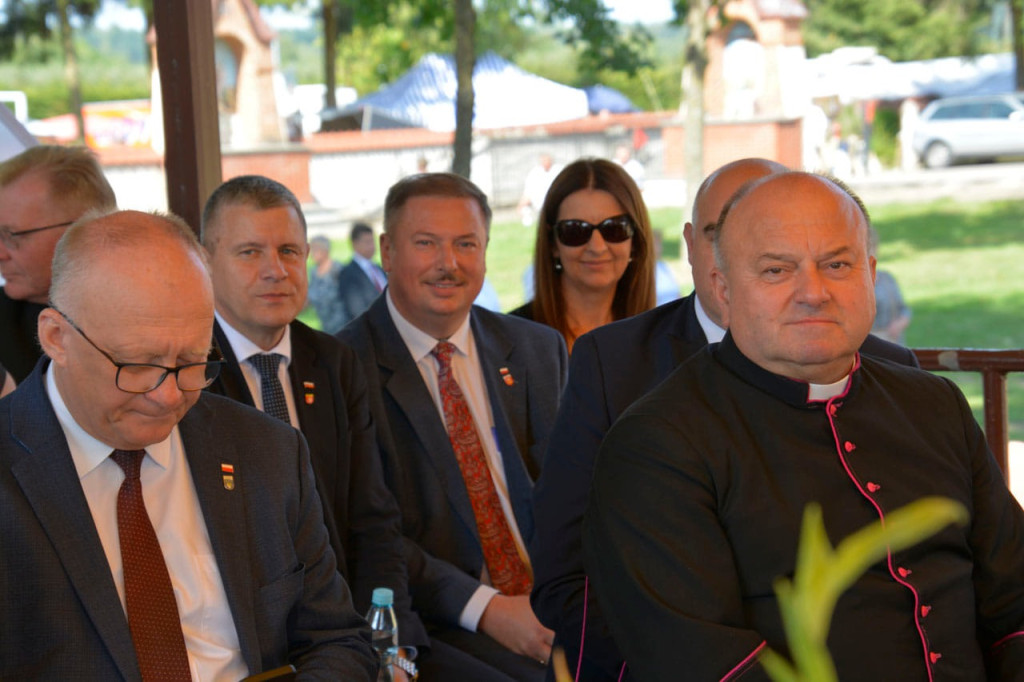 Delegacja gminy Radzyń na dożynkach diecezjalnych
