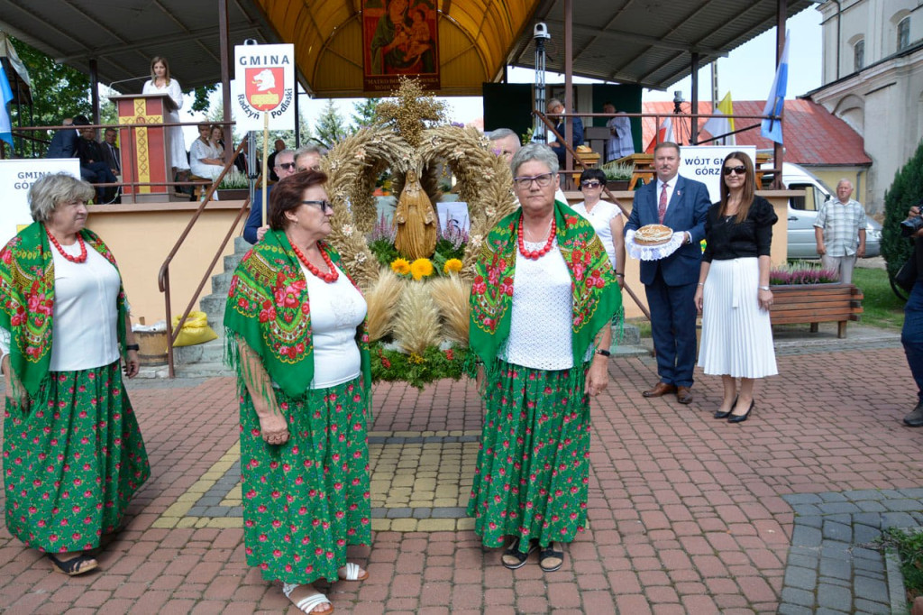 Delegacja gminy Radzyń na dożynkach diecezjalnych