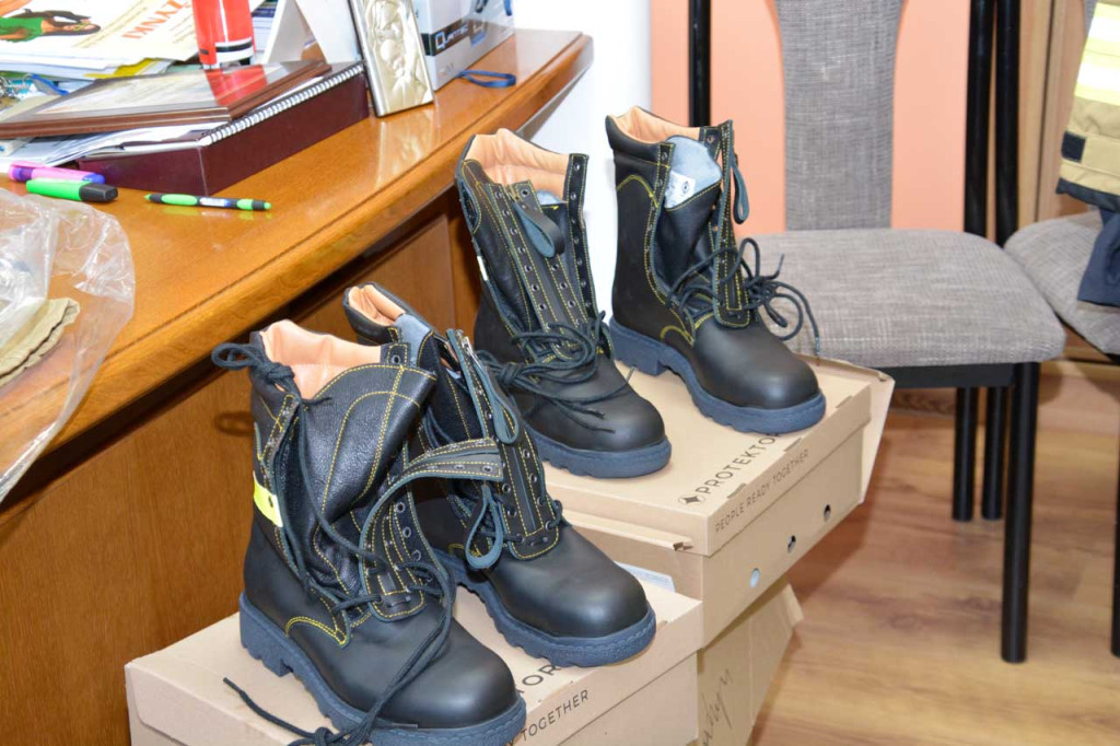 Wręczenie wyposażenia nowo powstałej OSP w Białej