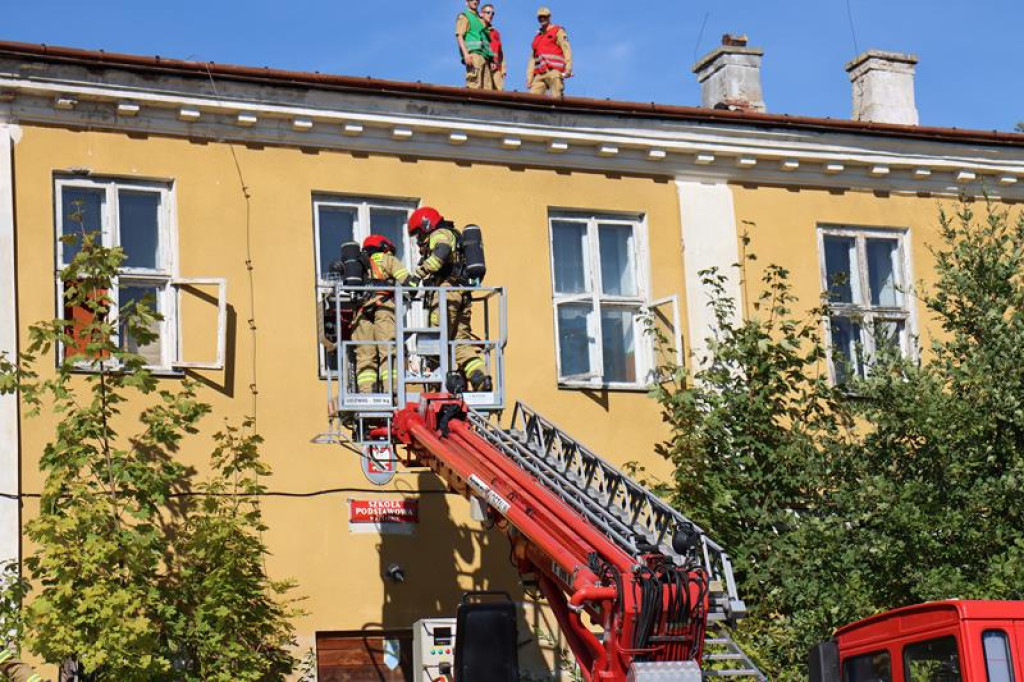 Ćwiczenia służb mundurowych w Żeliźnie i Witorożu