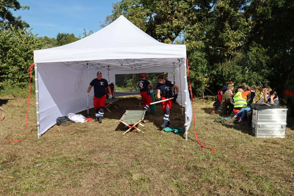 Ćwiczenia służb mundurowych w Żeliźnie i Witorożu