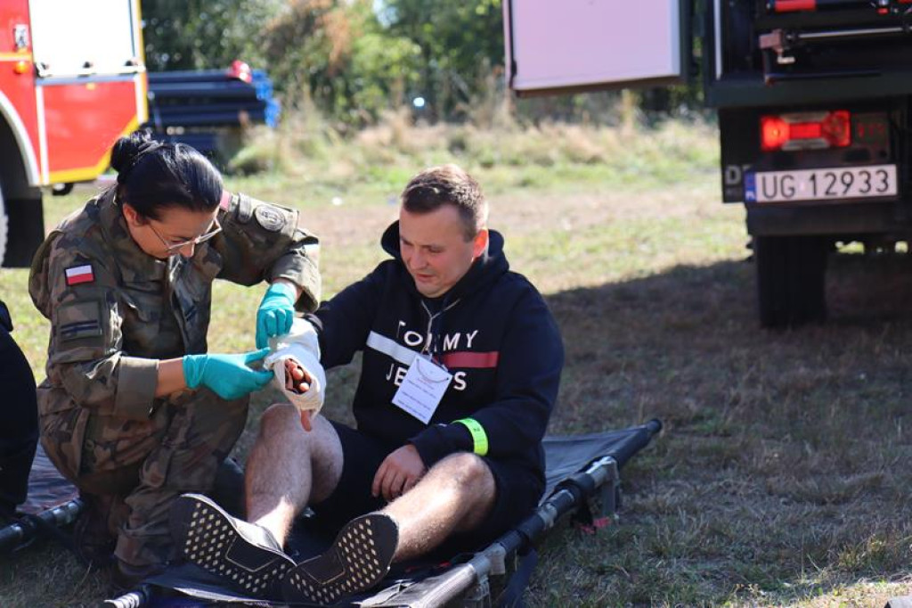 Ćwiczenia służb mundurowych w Żeliźnie i Witorożu