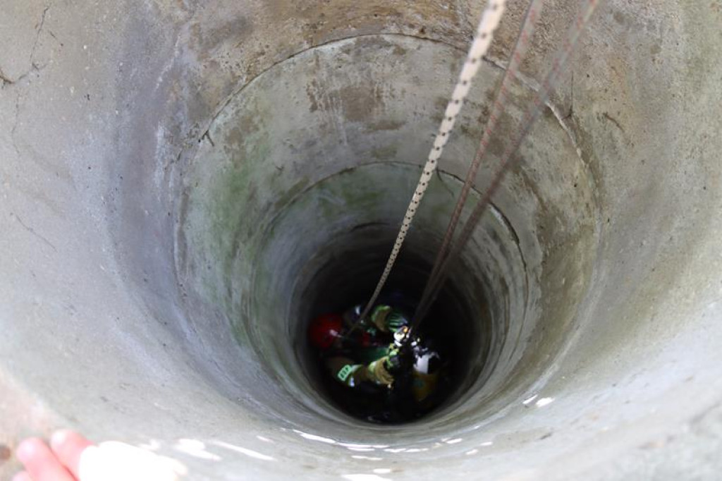 Ćwiczenia służb mundurowych w Żeliźnie i Witorożu