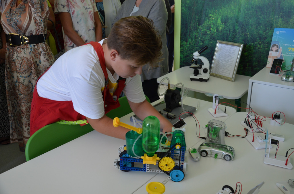 Otwarcie pracowni w szkole w Domaszewnicy