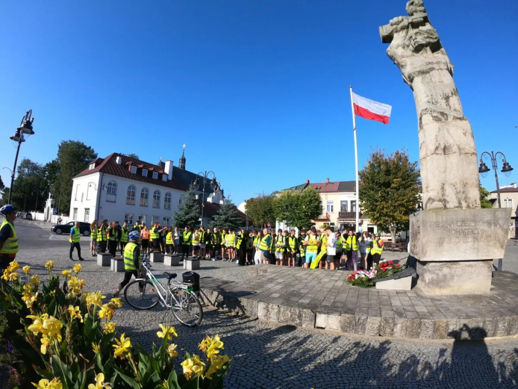 VI Młodzieżowy Rajd Rowerowy