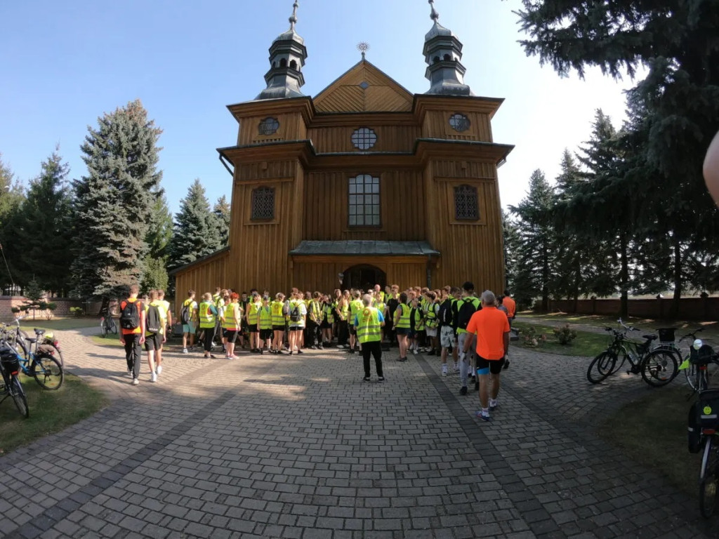 VI Młodzieżowy Rajd Rowerowy