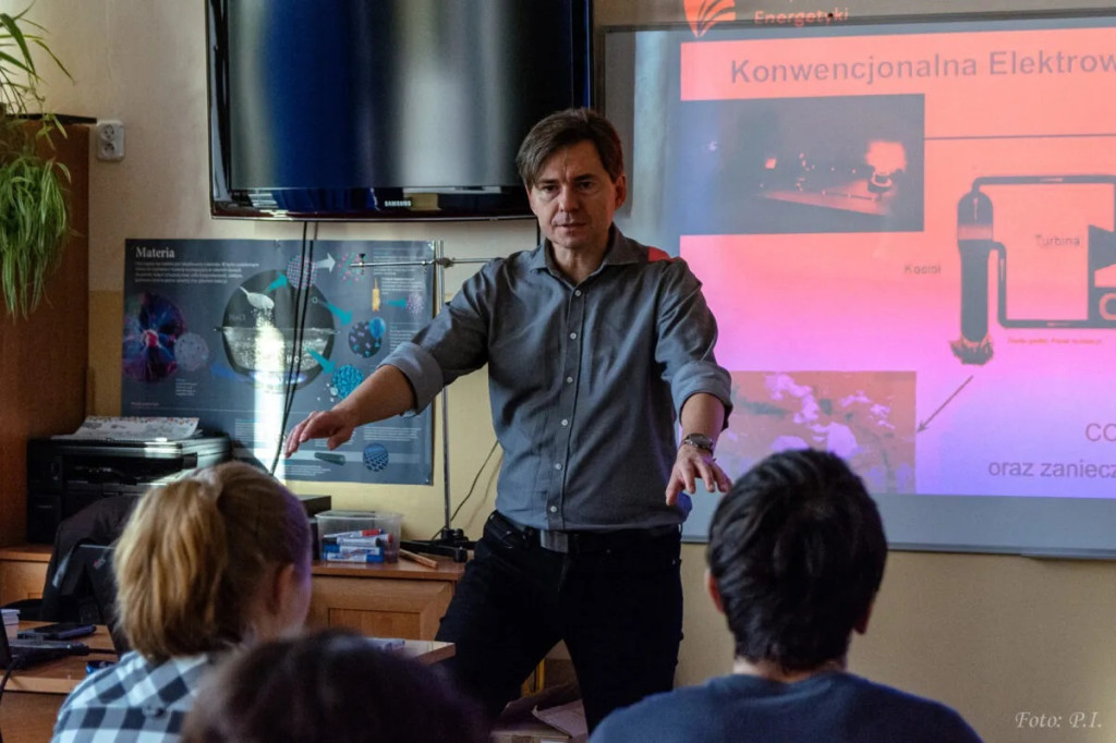 Wykład o energetyce jądrowej w I LO w Radzyniu