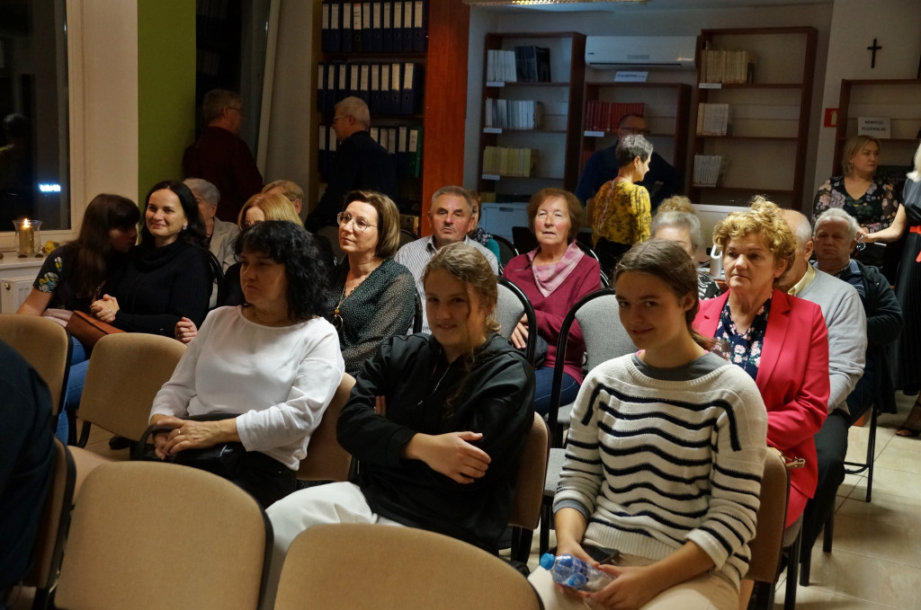 Noc Bibliotek 2023 i koncert w MBP w Radzyniu
