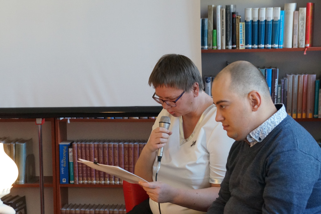 Akcja czytania wierszy przez podopiecznych DŚDS