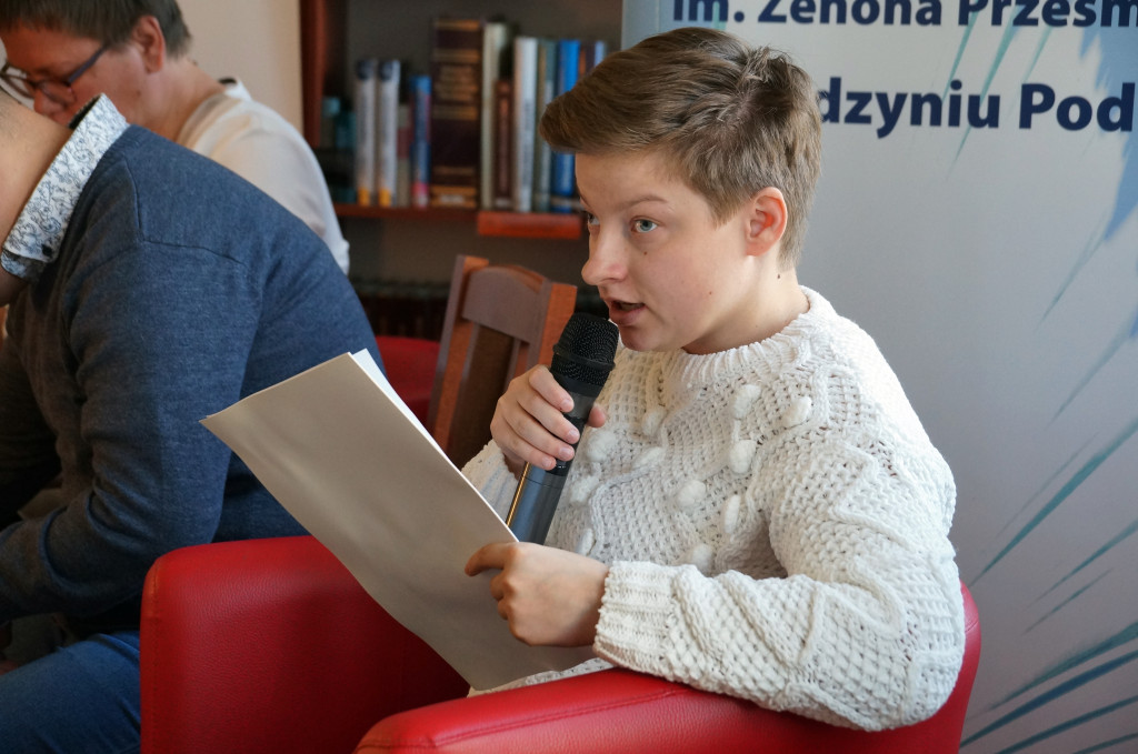 Akcja czytania wierszy przez podopiecznych DŚDS