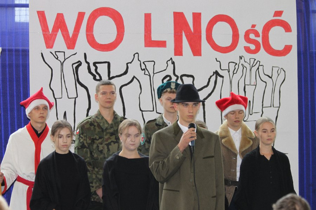 Dzień Edukacji Narodowej w ZSR w Woli Osowińskiej