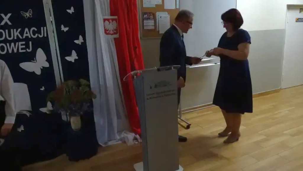 Dzień Edukacji Narodowej w LO w Komarówce