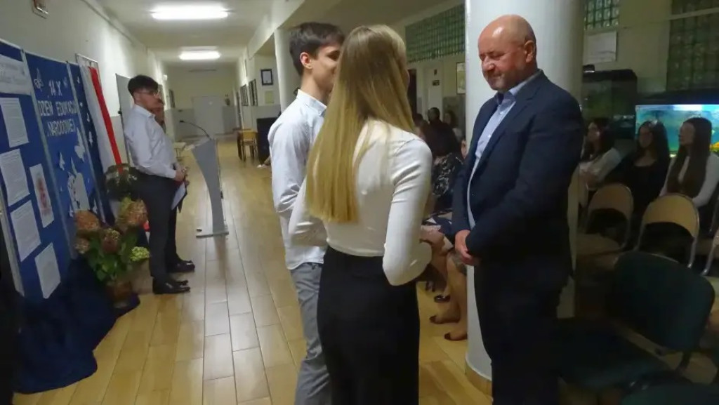 Dzień Edukacji Narodowej w LO w Komarówce