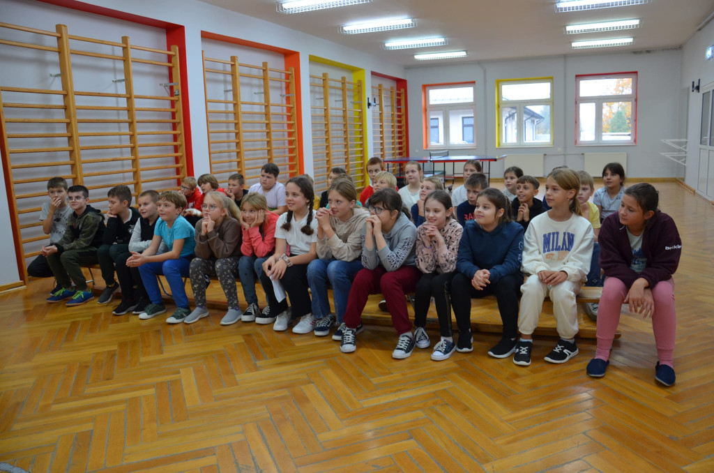 Rozdanie laptopów uczniom ZS w Ulanie-Majoracie