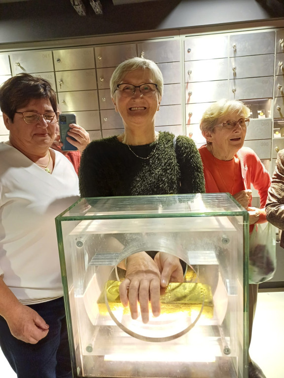 Seniorzy z gm. Ulan w Centrum Pieniądza NBP