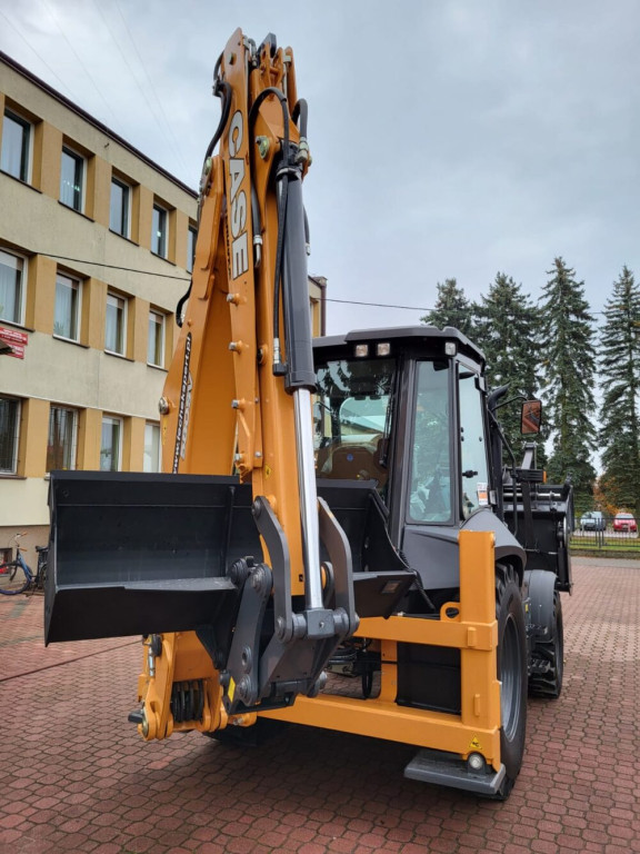 Nowa koparko-ładowarka w gminie Ulan-Majorat