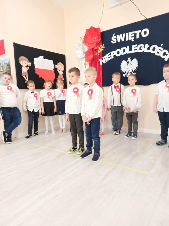 Święto Niepodległości w przedszkolu 