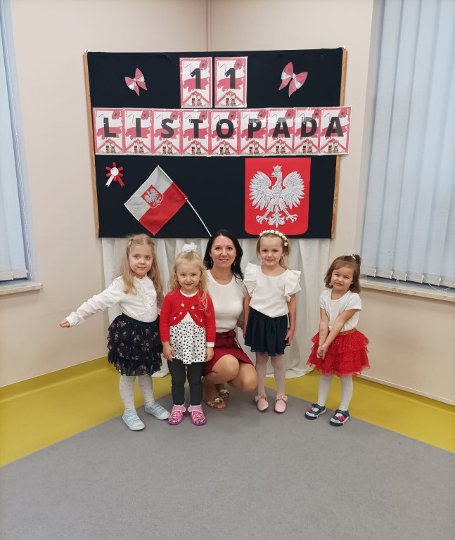 Święto Niepodległości w przedszkolu 