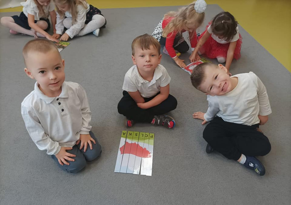 Święto Niepodległości w przedszkolu 