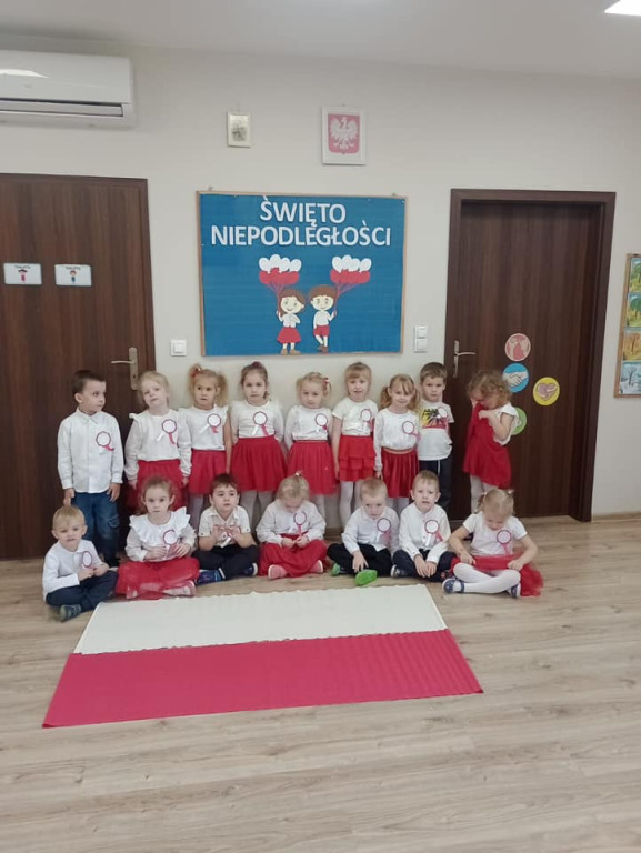 Święto Niepodległości w przedszkolu 