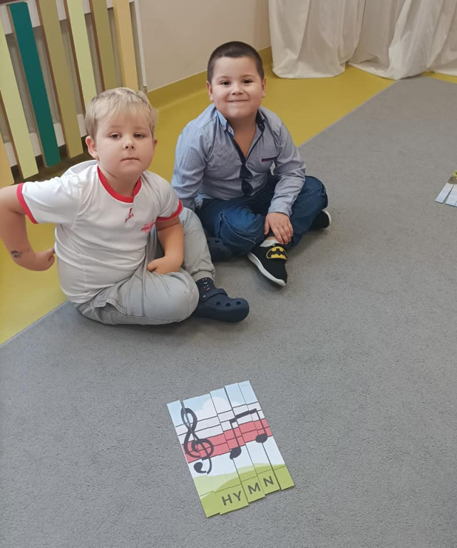 Święto Niepodległości w przedszkolu 