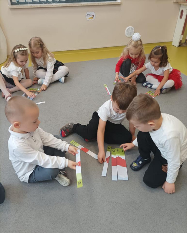 Święto Niepodległości w przedszkolu 