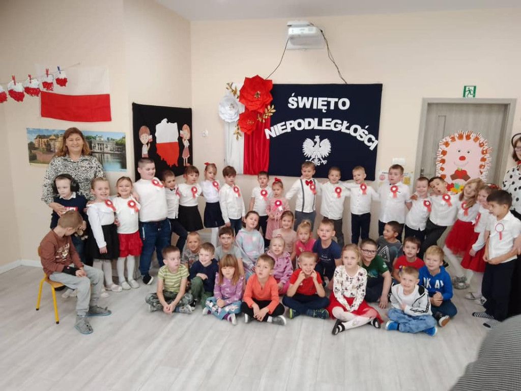Święto Niepodległości w przedszkolu 