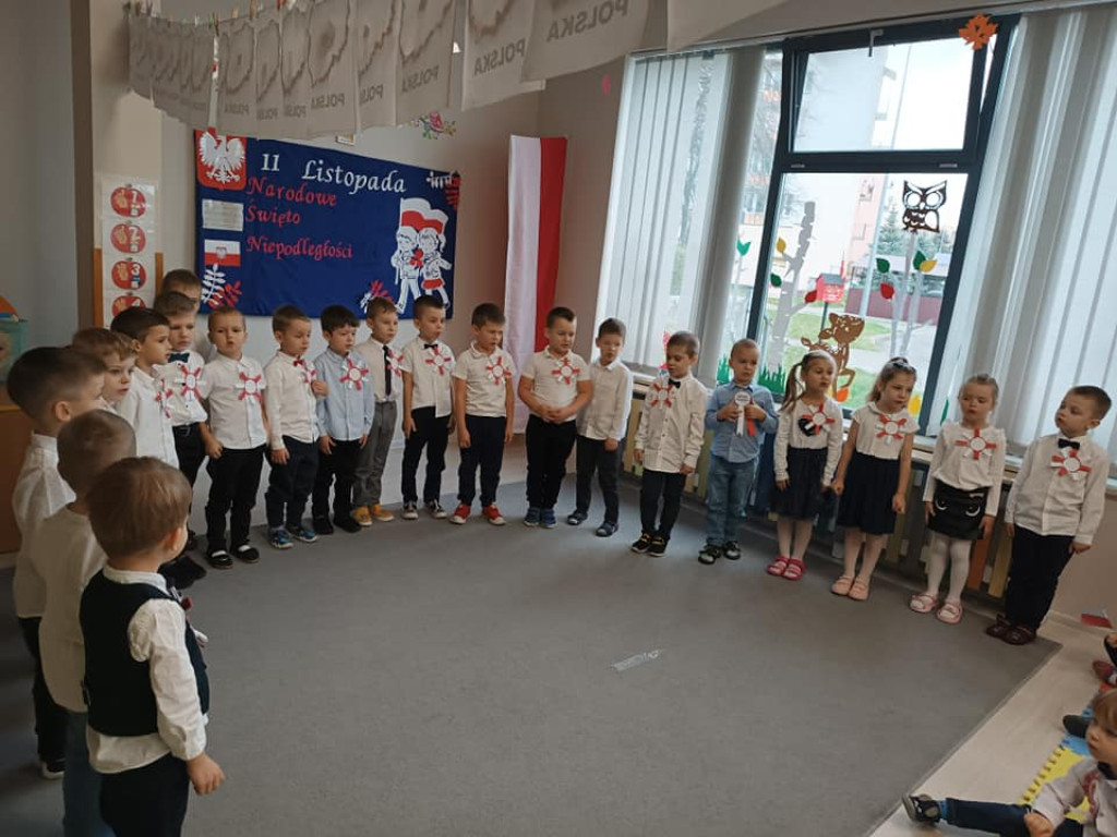 Święto Niepodległości w przedszkolu 