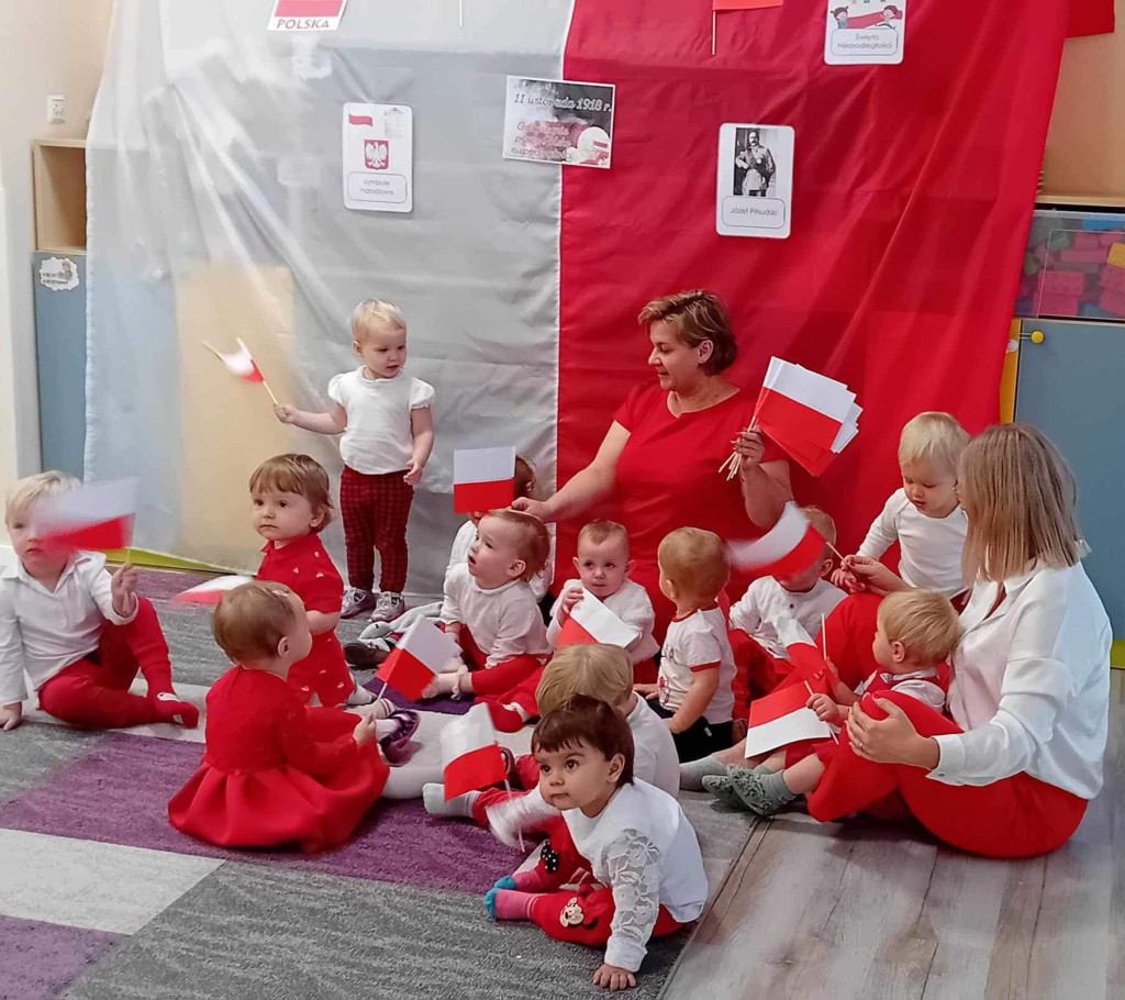 Święto Niepodległości w przedszkolu 