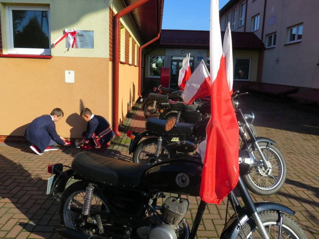 Obchody Święta Niepodległości w SP w Domaszewnicy