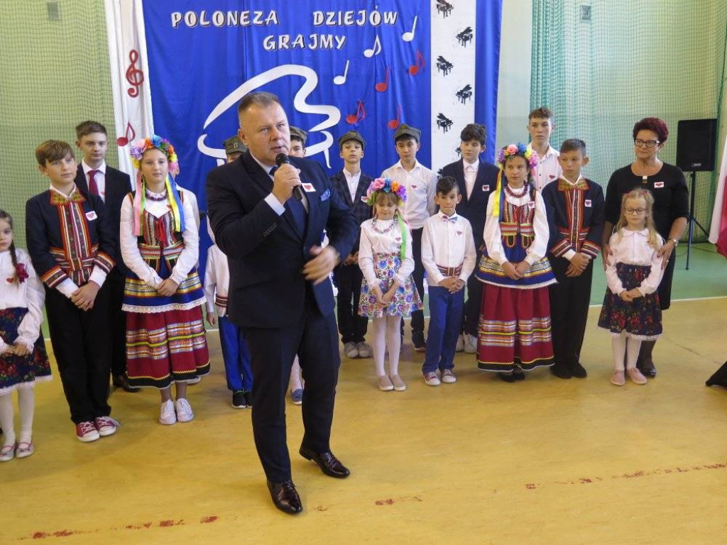 Obchody Święta Niepodległości w SP w Domaszewnicy