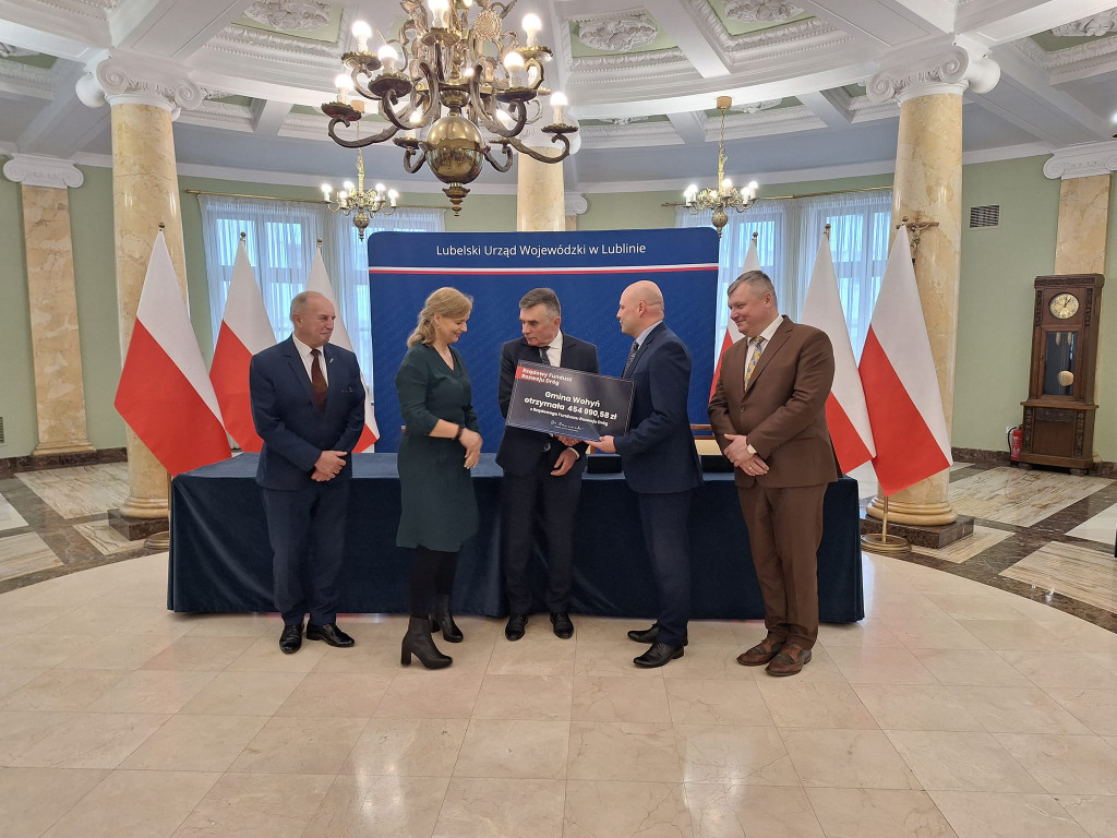 Podpisanie umowy w sprawie dotacji dla gm. Wohyń
