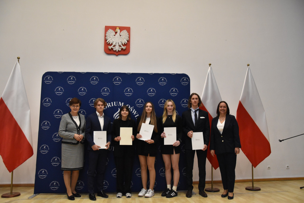 Wręczenie dyplomów stypendystom z I LO w Radzyniu