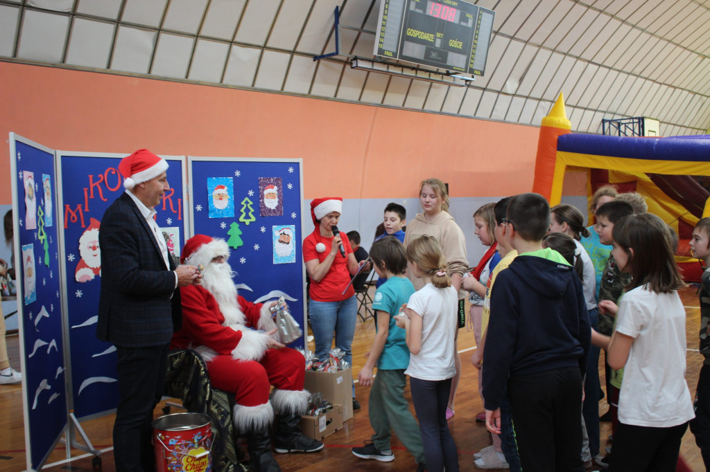 Gminne mikołajki w Komarówce Podlaskiej