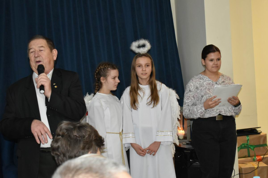 Świąteczne spotkanie związku emerytów w Wohyniu