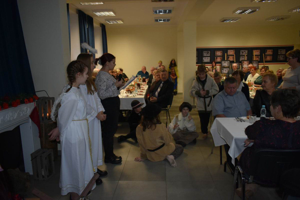 Świąteczne spotkanie związku emerytów w Wohyniu