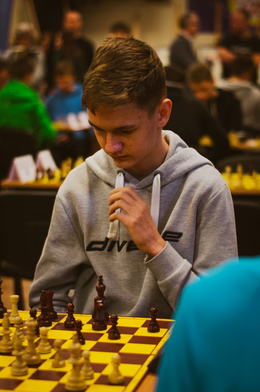 Uczniowie I LO na szachowej licealiadzie