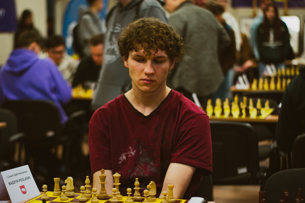 Uczniowie I LO na szachowej licealiadzie